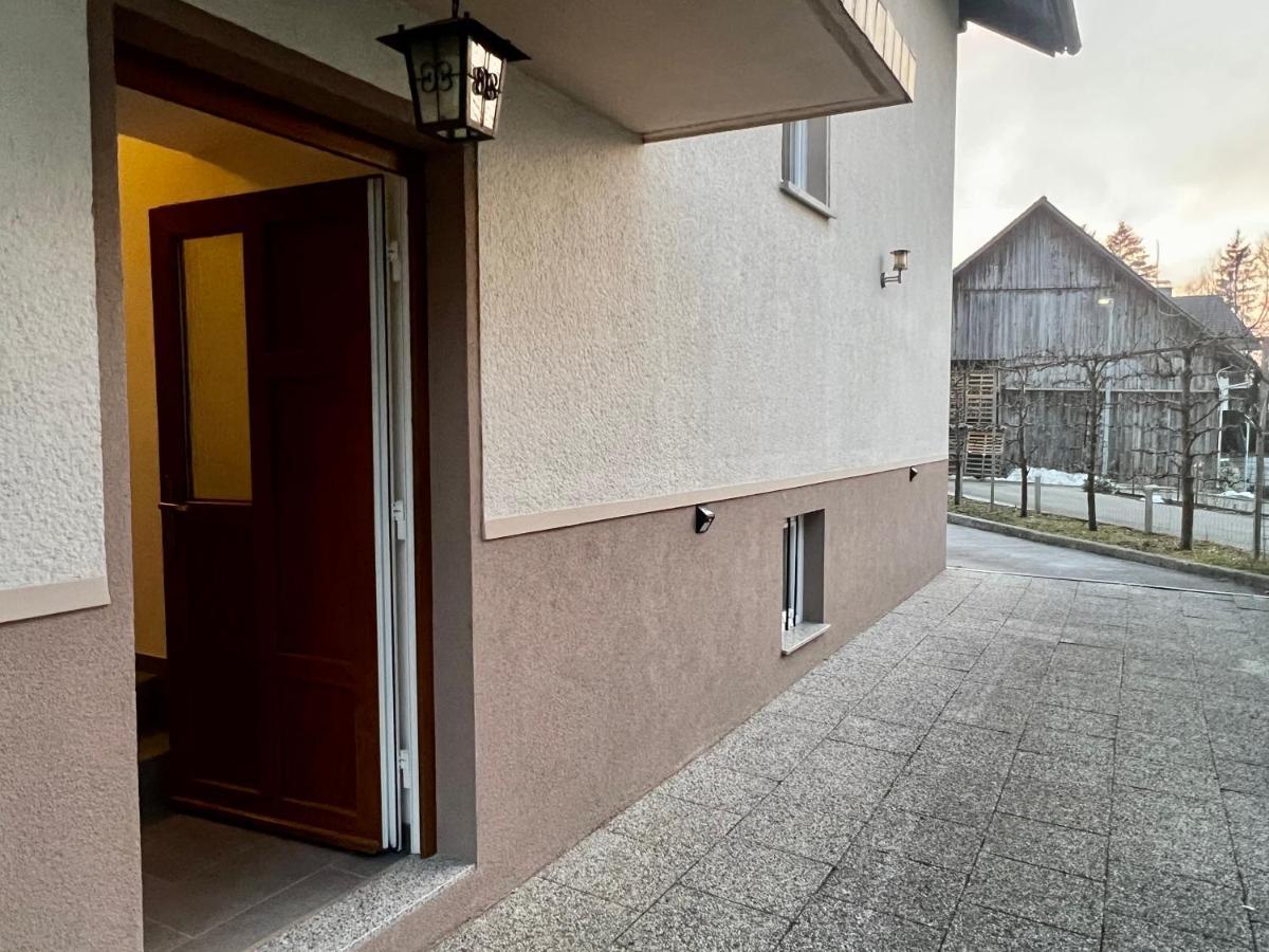 Mici'S Apartments Visoko  エクステリア 写真