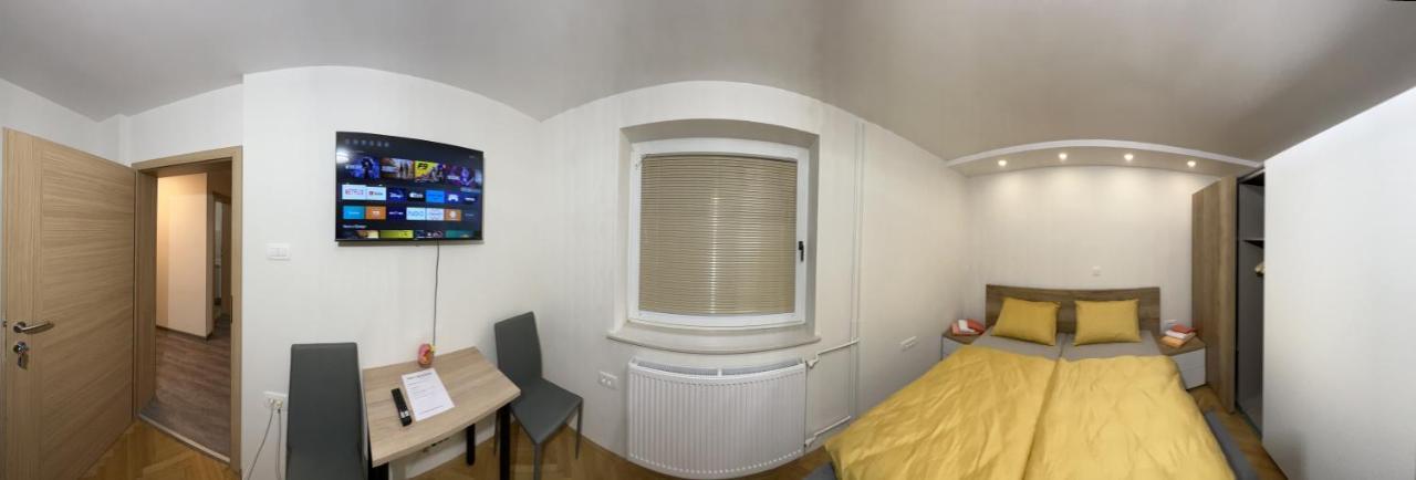 Mici'S Apartments Visoko  エクステリア 写真